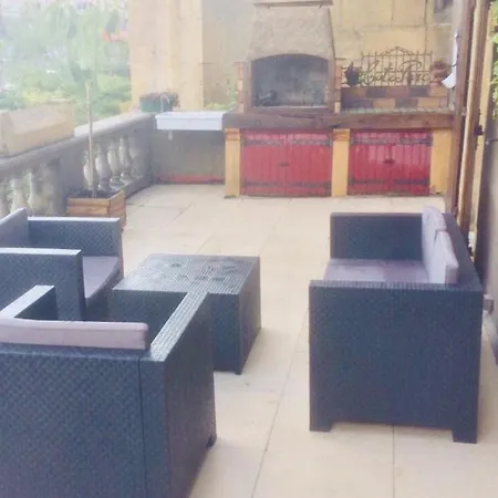 90m2, Grande Terrasse, 3 Apartment *